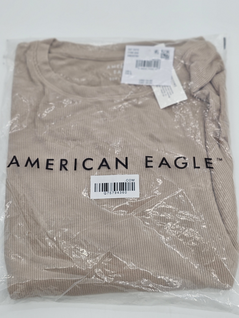 AE Soft & Sexy Boxy Ribbed Tee Large NWT - Picture 1 of 7